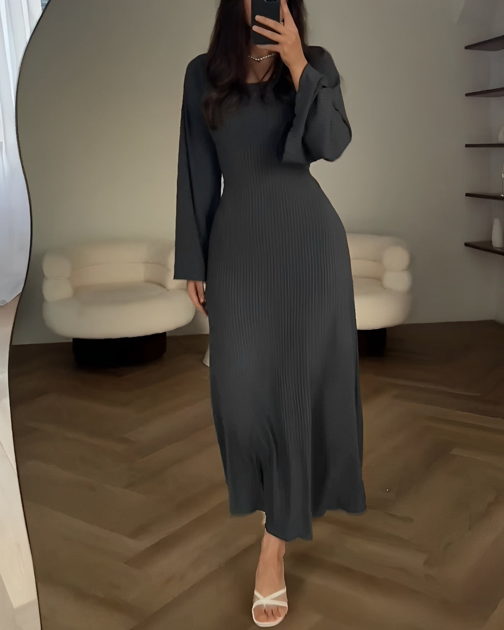 Sandra- Elegant Maxi Dress